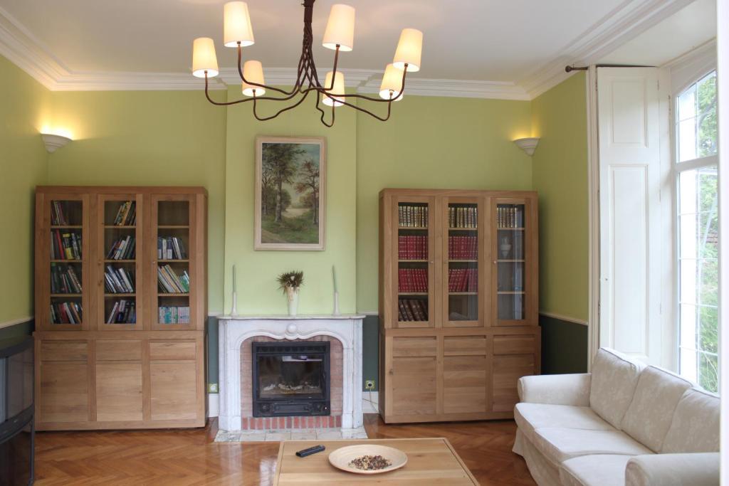 Chambres D'Hotes Chateau De Viviez מראה חיצוני תמונה