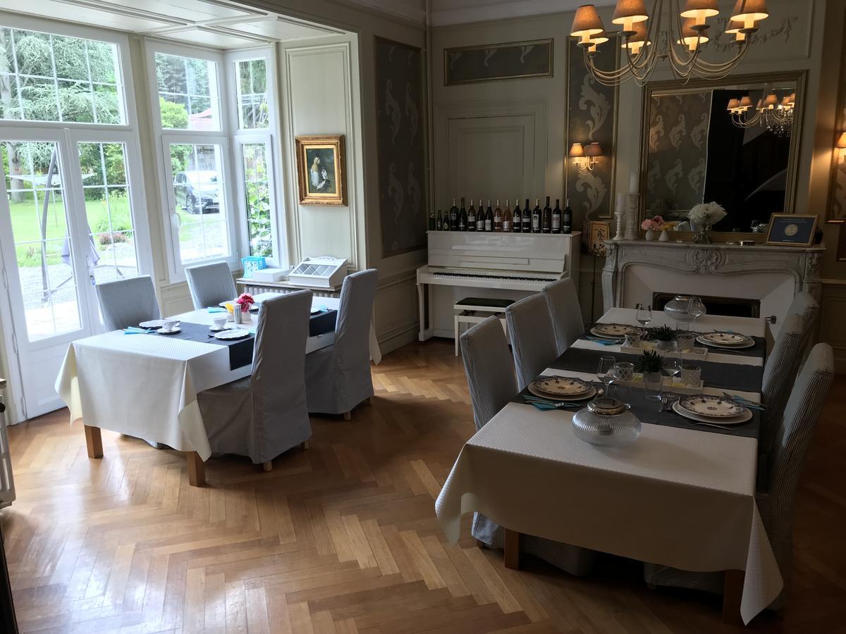Chambres D'Hotes Chateau De Viviez מראה חיצוני תמונה